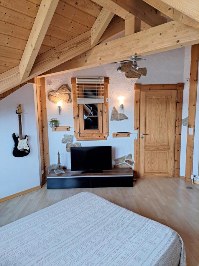 Steewer Landhaus Gemuetliche Ferienwohnung Bis 6 Pers In Ruhiger Ortsrandlage Stebach Ngoại thất bức ảnh