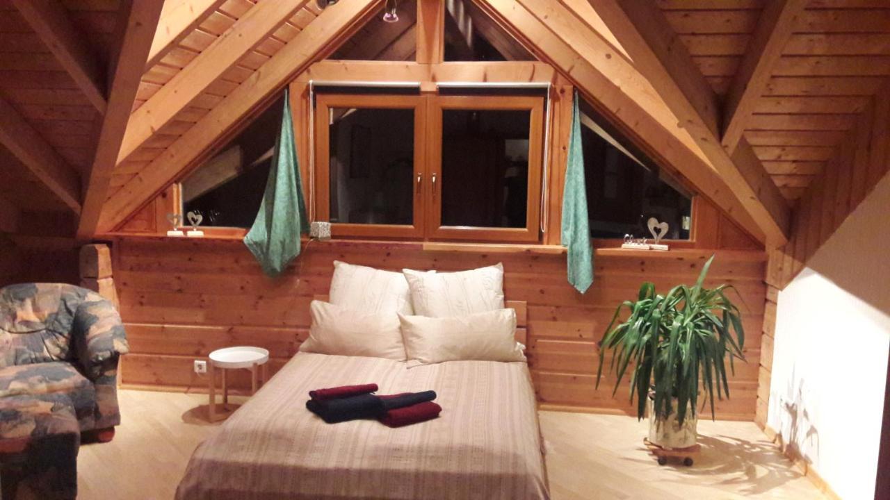 Steewer Landhaus Gemuetliche Ferienwohnung Bis 6 Pers In Ruhiger Ortsrandlage Stebach Ngoại thất bức ảnh