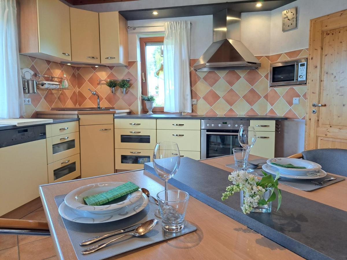 Steewer Landhaus Gemuetliche Ferienwohnung Bis 6 Pers In Ruhiger Ortsrandlage Stebach Ngoại thất bức ảnh