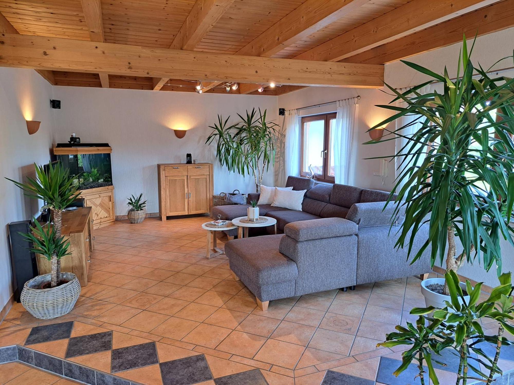 Steewer Landhaus Gemuetliche Ferienwohnung Bis 6 Pers In Ruhiger Ortsrandlage Stebach Ngoại thất bức ảnh